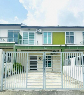 Puthaz Homestay
